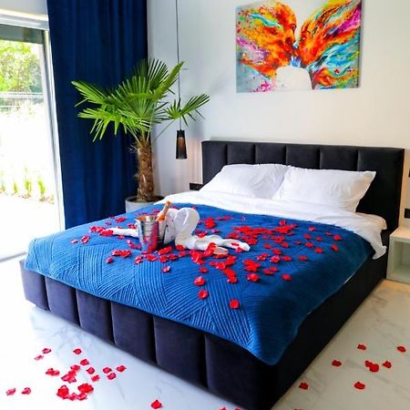 Apartament Ksiezycowy Z Jacuzzi نوفة ساونج المظهر الخارجي الصورة